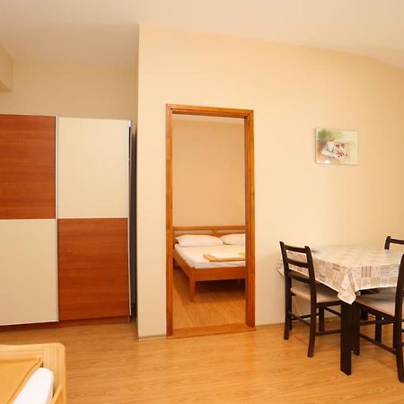 Apartment Nemira 17039A Tice Екстер'єр фото