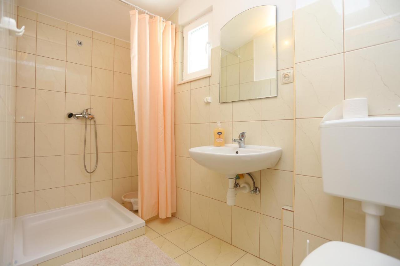 Apartment Nemira 17039A Tice Екстер'єр фото